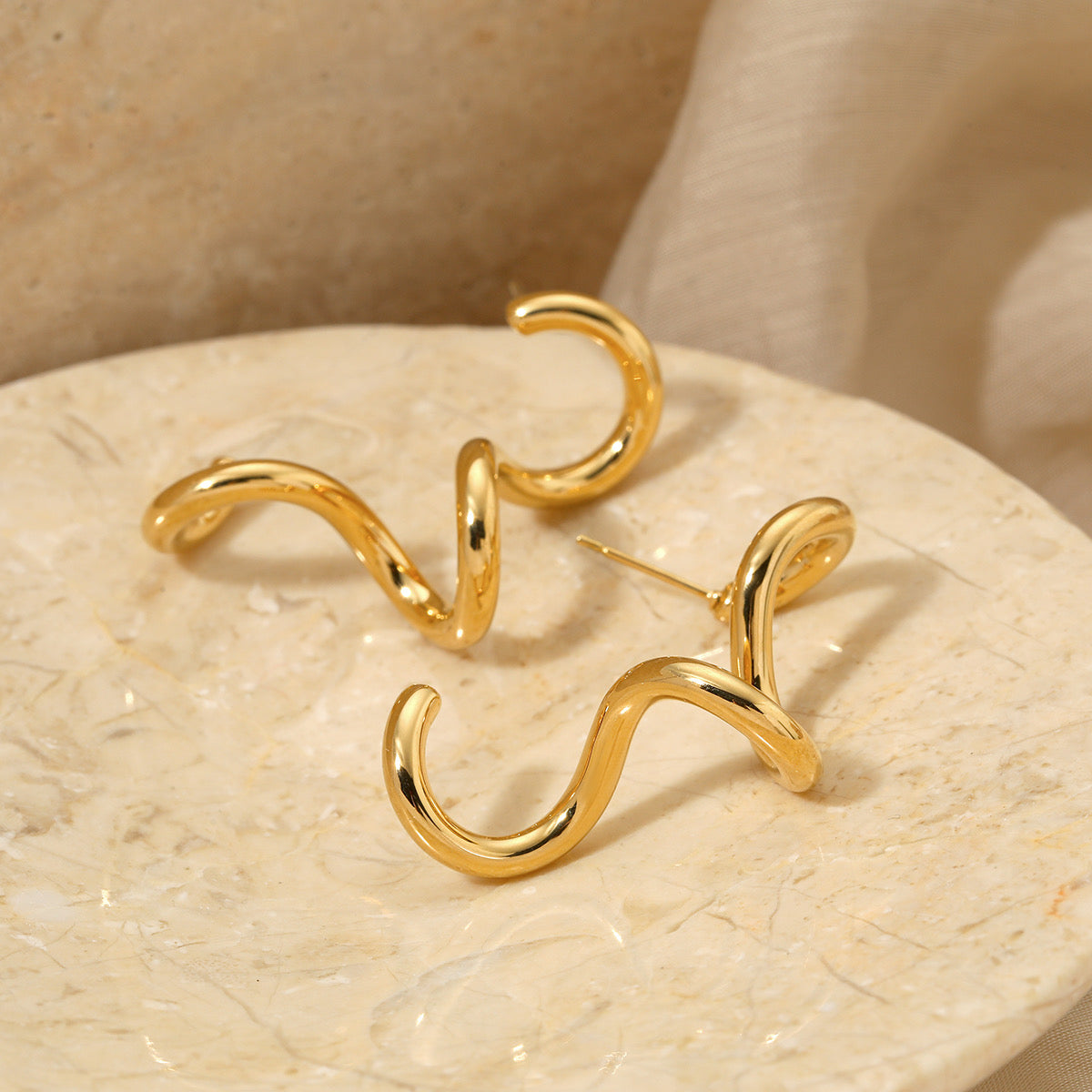 Zaria Wave Earrings